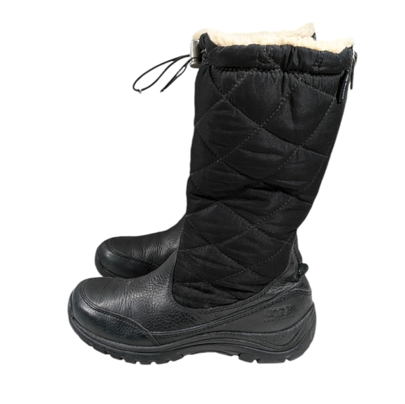 UGG Snowpeak Quilted Shearling Boots GUC $190 Size 6    S3168 - Picture 7 of 12